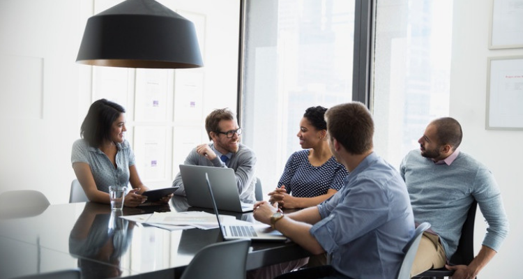 Técnicas de comunicación no verbal para tu entrevista de trabajo