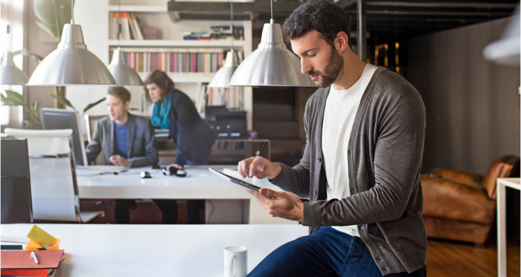 ¿Cómo obtener experiencia laboral mientras estudias?