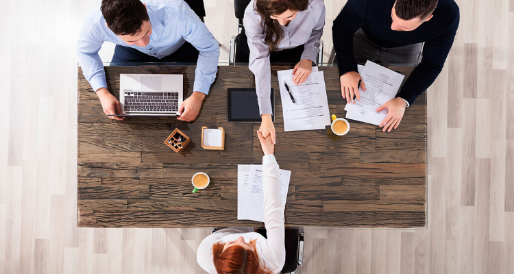 ¿Qué es el outsourcing del proceso de reclutamiento?