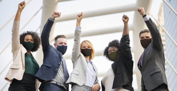 4 formas de elevar el ánimo de tus empleados durante la pandemia